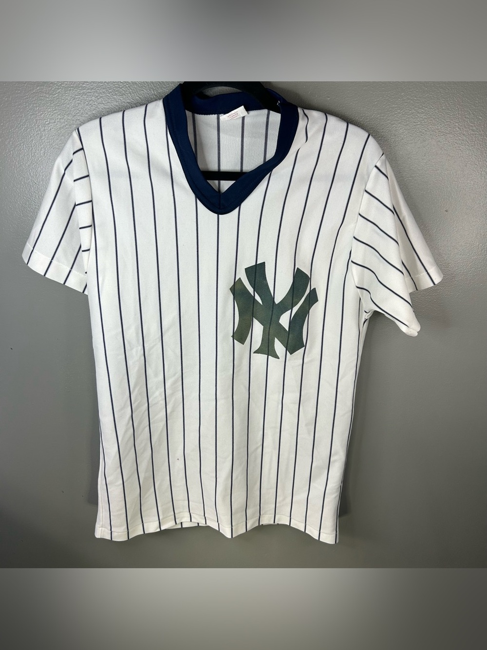 Vintage 90s New York Yankees MLB Baseball White Striped Jersey Size Medium